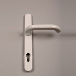 Tokaj shield 3 bolted + horseshoe door-handle