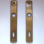 EL-74 back-plate with key-hole (BB)